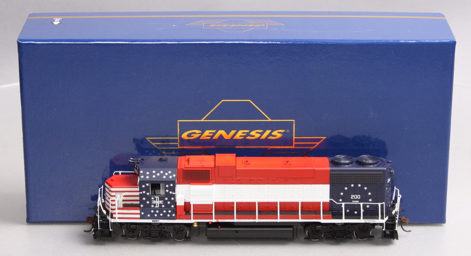 Athearn G40821 HO GP38-2 w/DCC & Sound, B&M/Bicentennial #200
