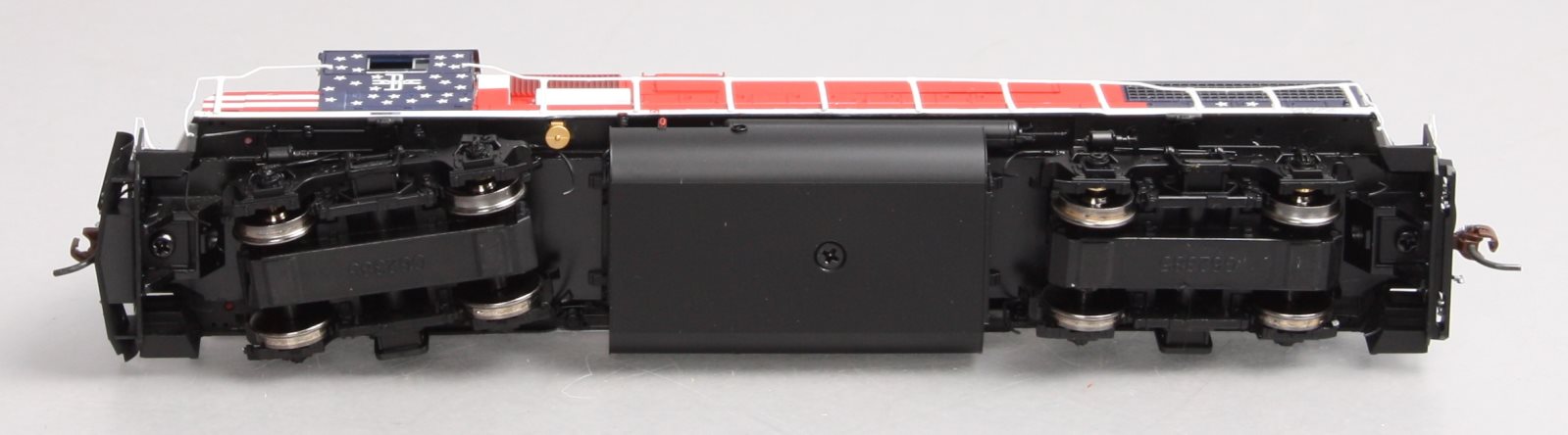 Athearn G40821 HO GP38-2 w/DCC & Sound, B&M/Bicentennial