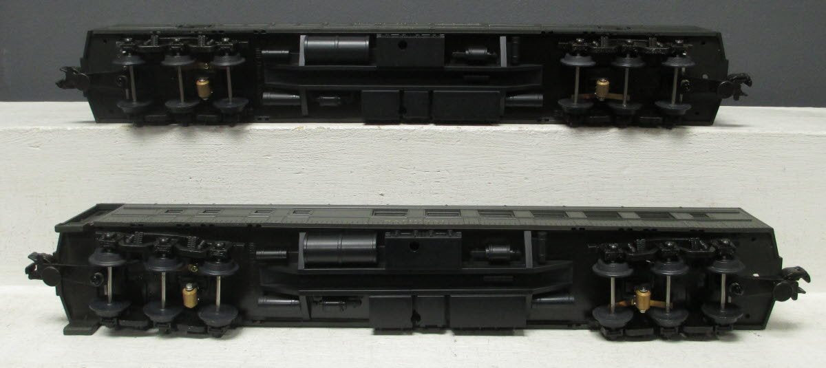MTH 20-4120 O Pullman 70' Madison Combine/Diner Passenger Car Set LN/Box