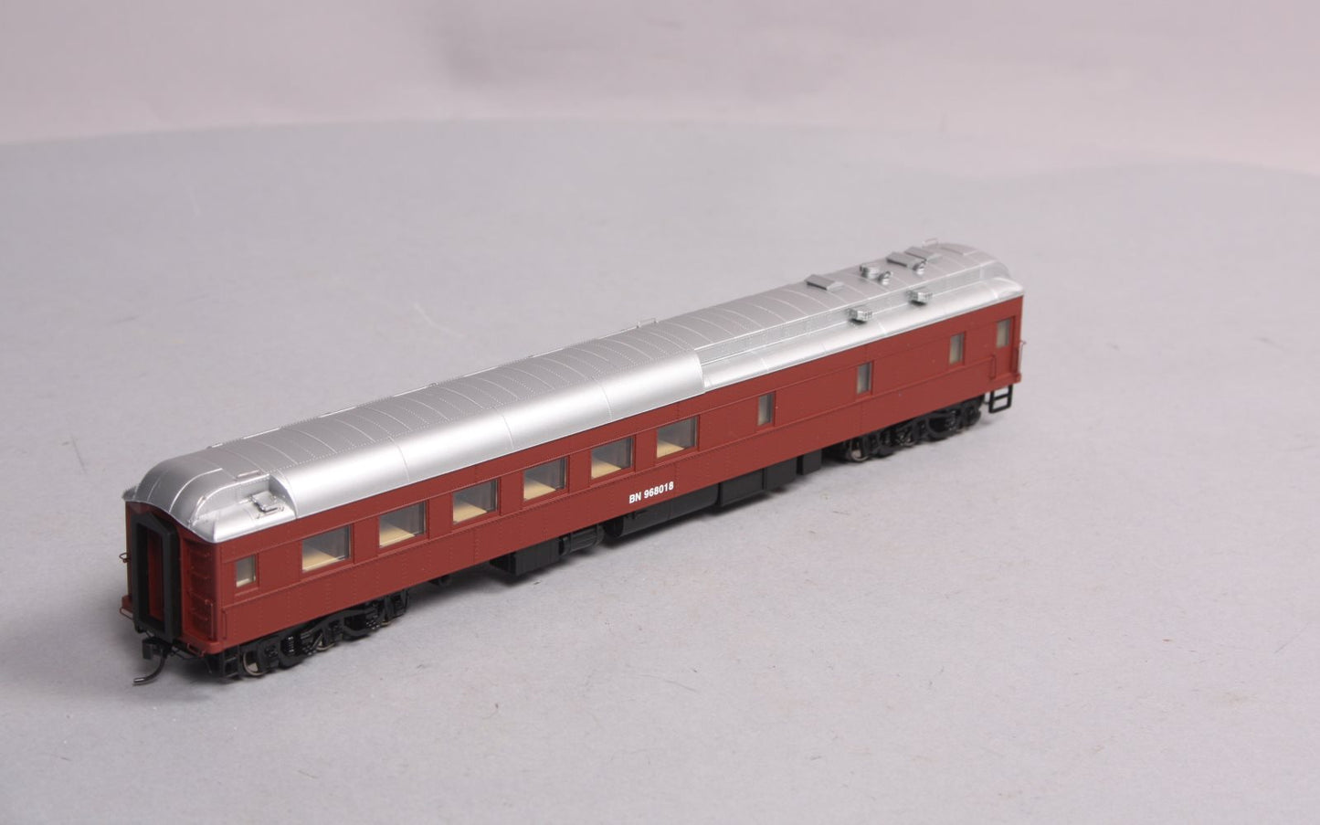 Walthers 932-10171 HO Maintenance of Way 36-Seat Diner Passenger Car #968018 LN/Box
