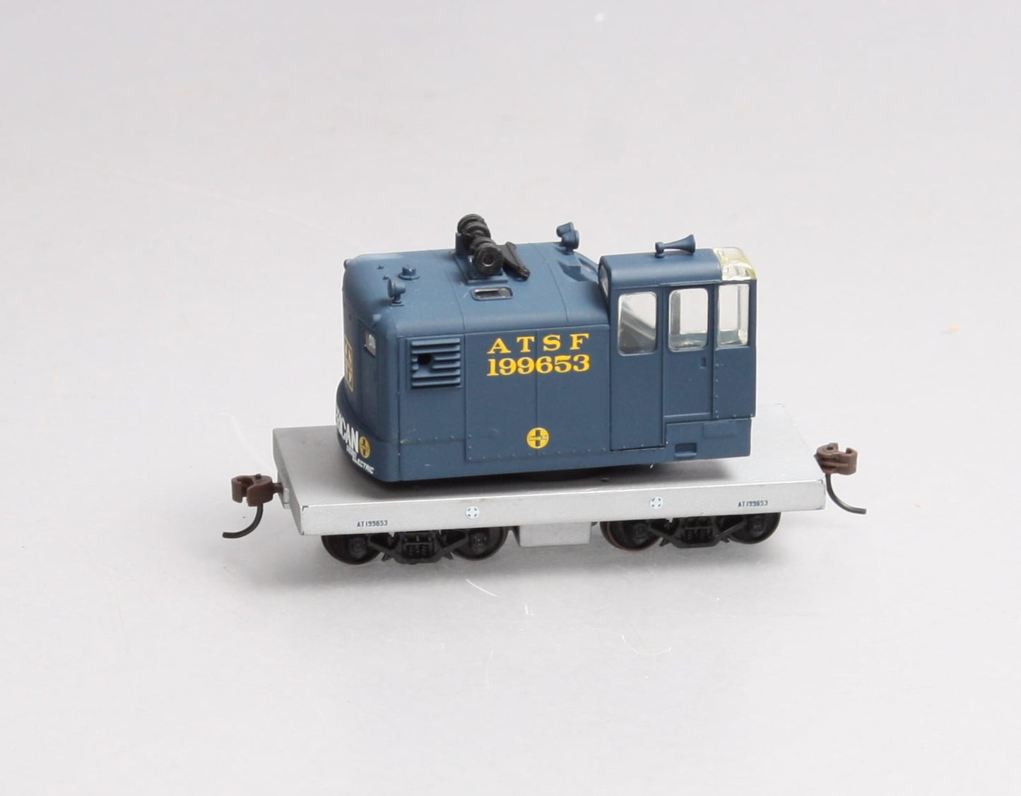 Walthers 932-5073 HO Scale Santa Fe Powered American Crane #199653