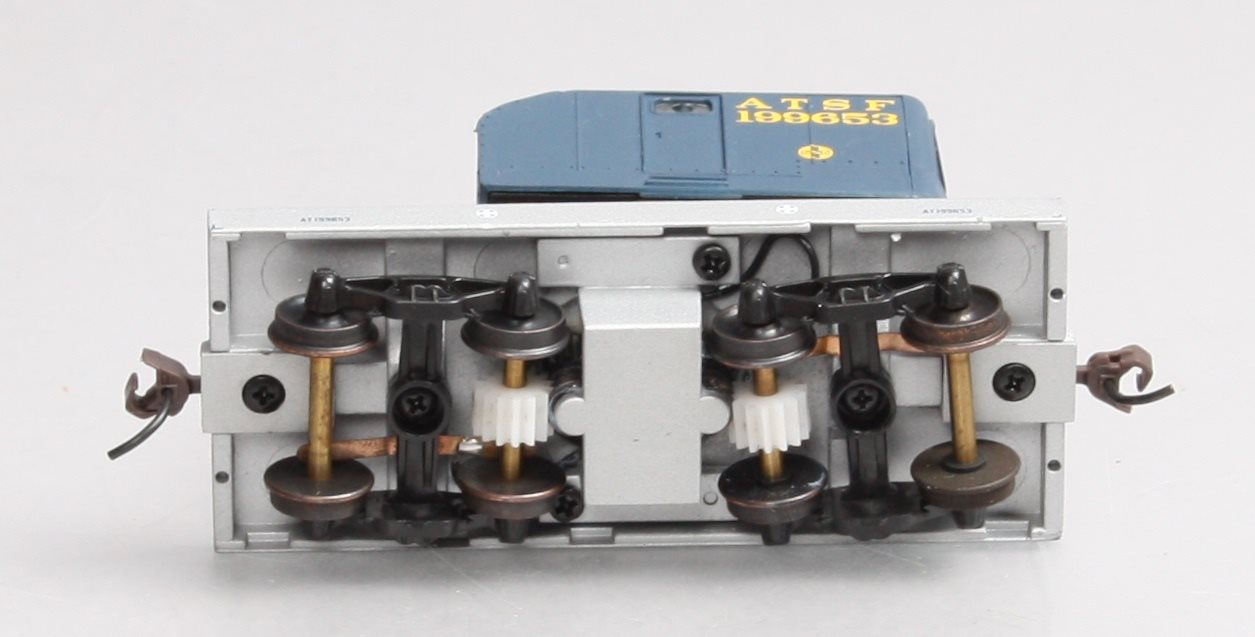 Walthers 932-5073 HO Scale Santa Fe Powered American Crane #199653