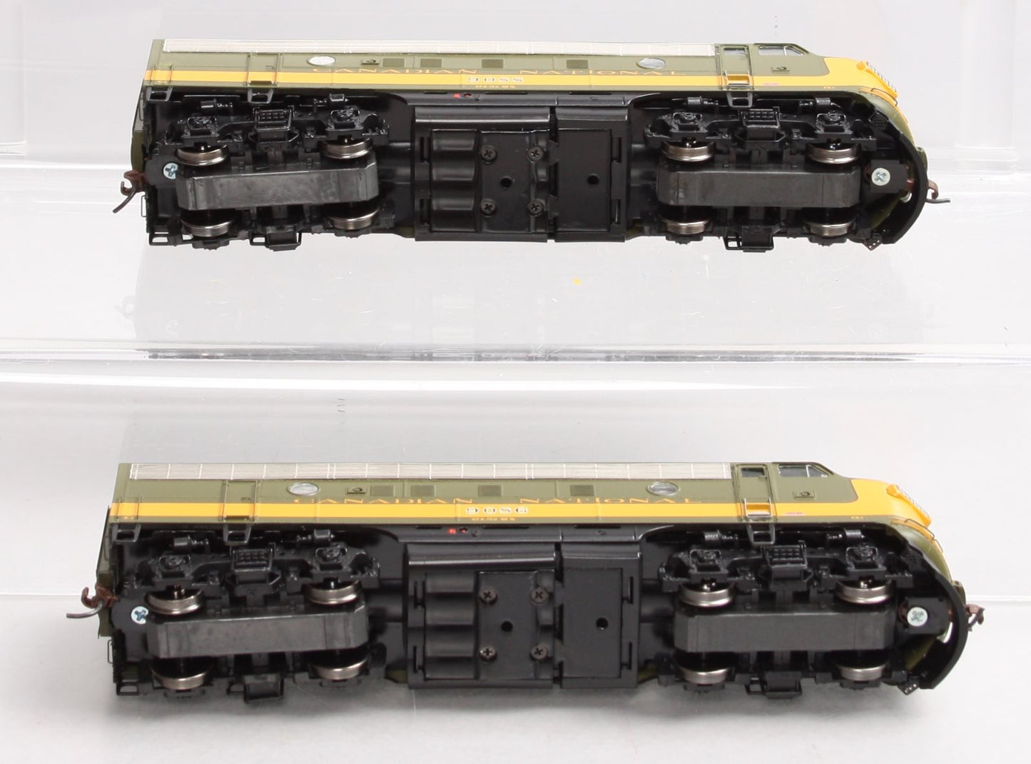 Athearn G1626 HO Scale Canadian National EMD F7AA Diesel Locomotive Set LN/Box