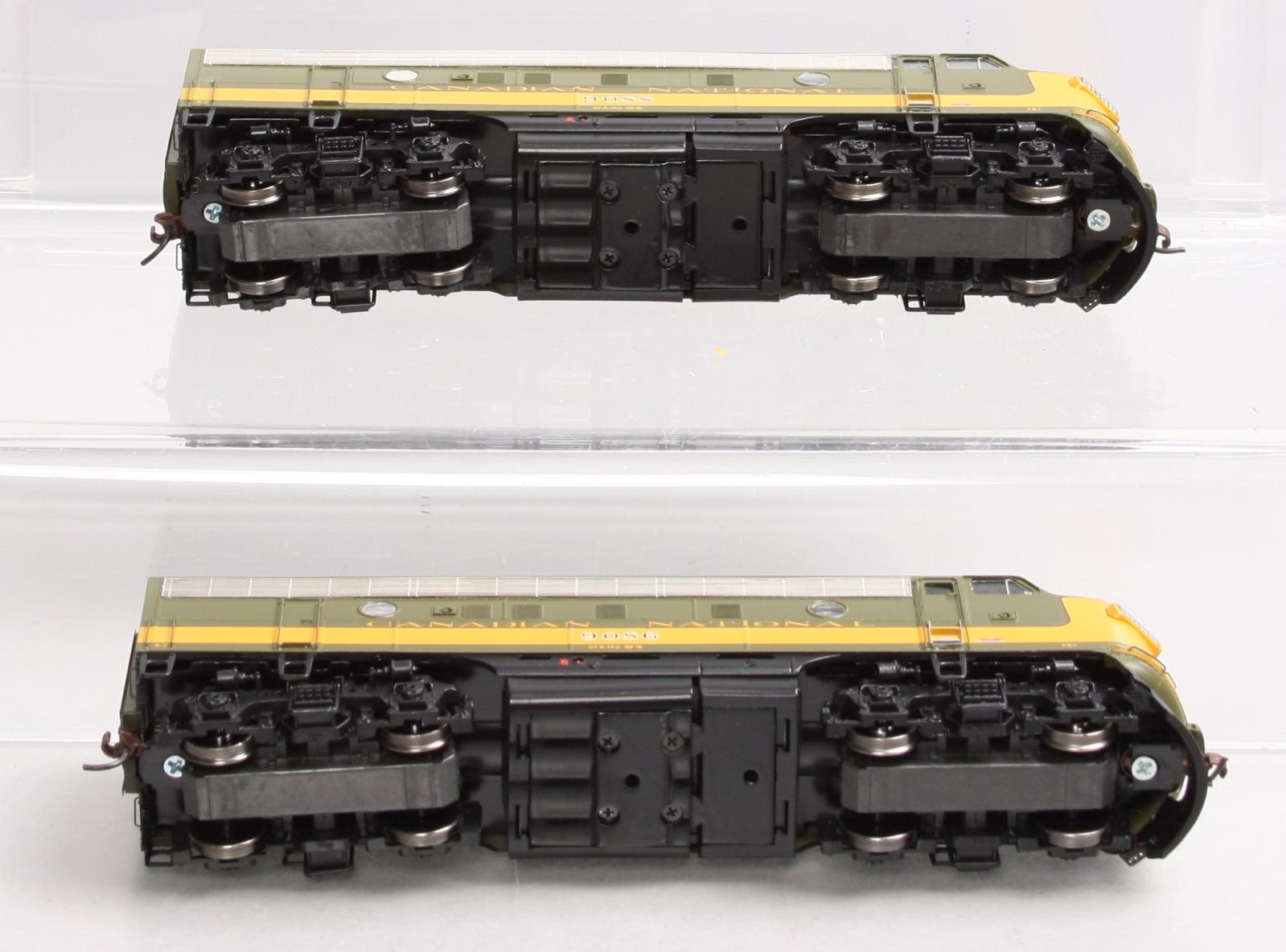 Athearn G1626 HO Scale Canadian National EMD F7AA Diesel Locomotive Set LN/Box