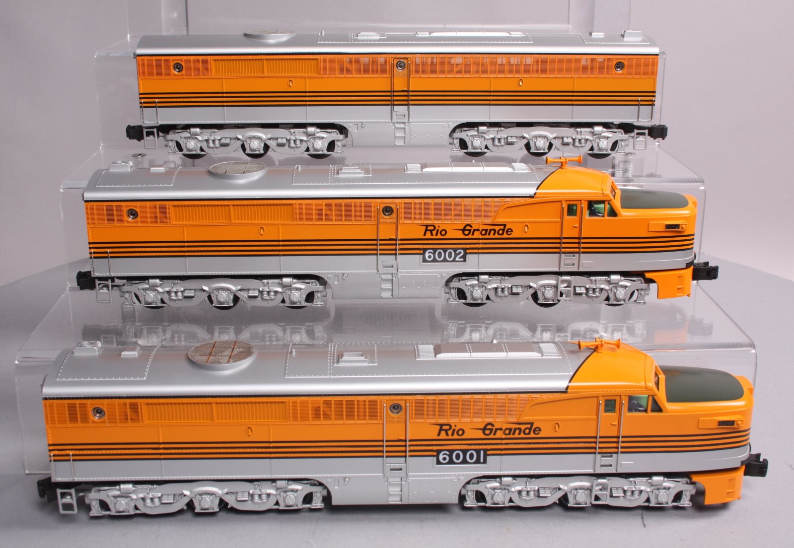 Lionel 6-18107 O Gauge Denver & Rio Grande PA-1 ABA Diesel Engine Set #6001/6002 NIB