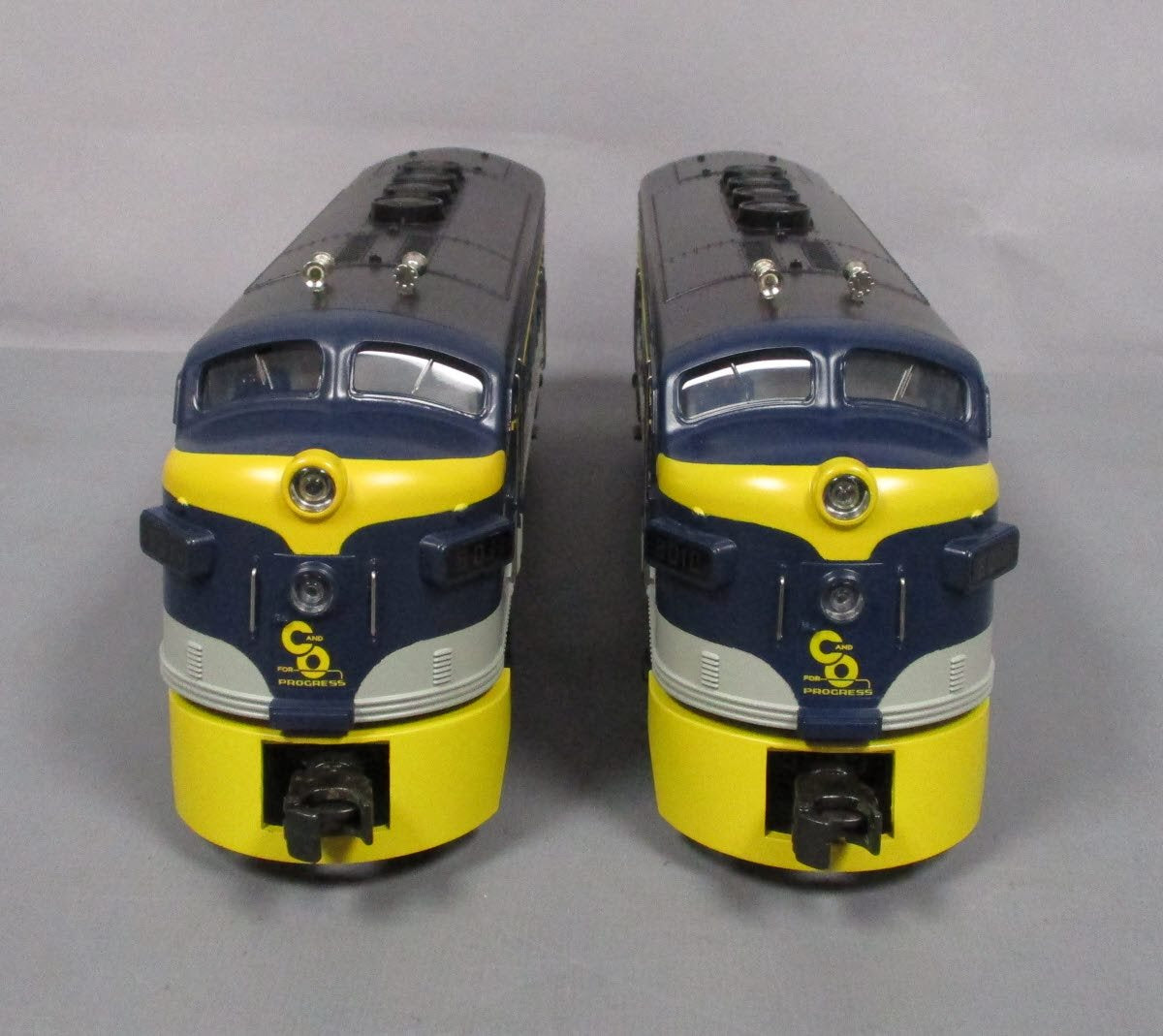MTH 20-2125-1 O C&O F-3 AA Diesel Engine Set w/PS1 #8010/8011 EX/Box