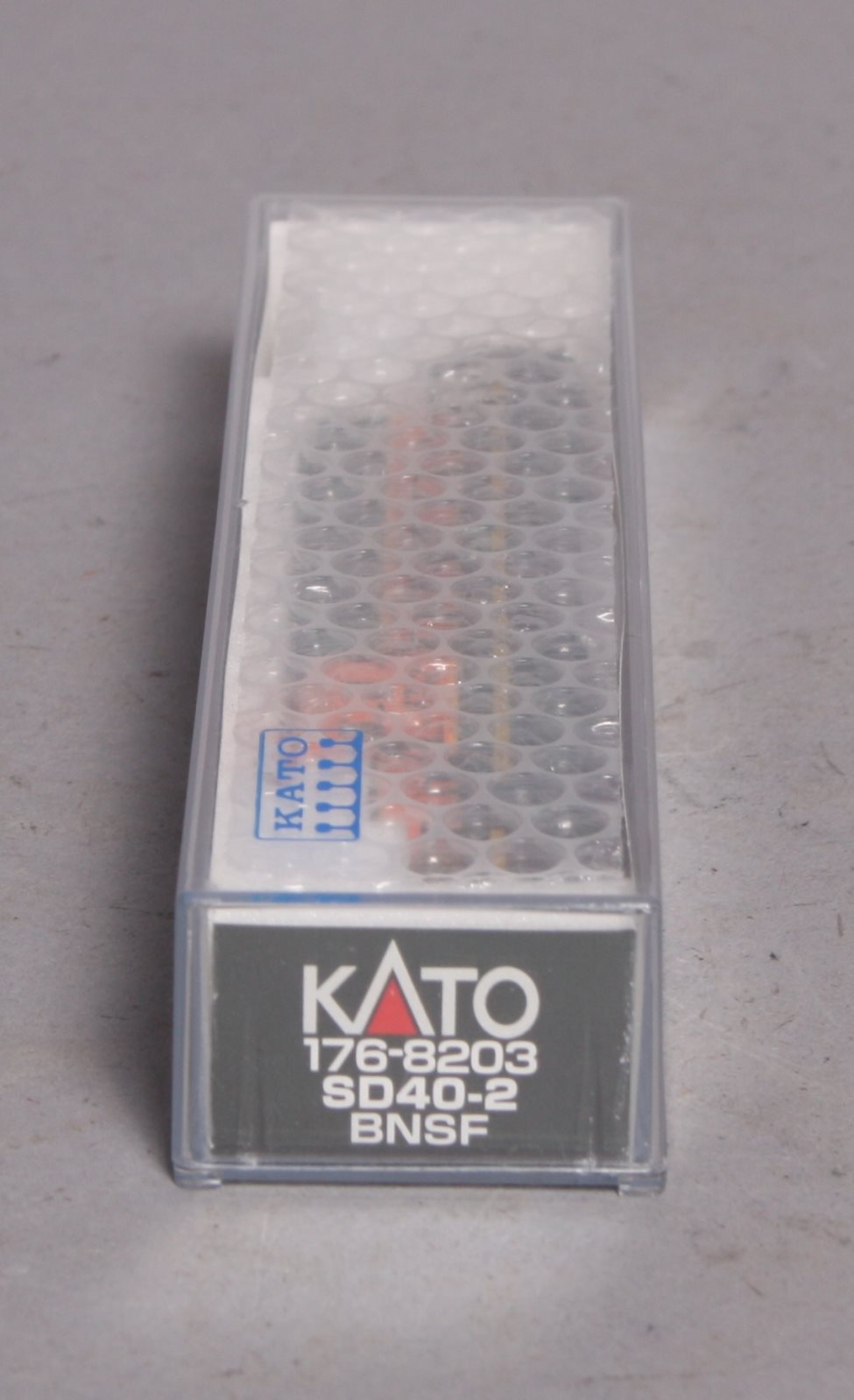 Kato 176-8203 N BNSF SD40-2 Diesel Locomotive #6742