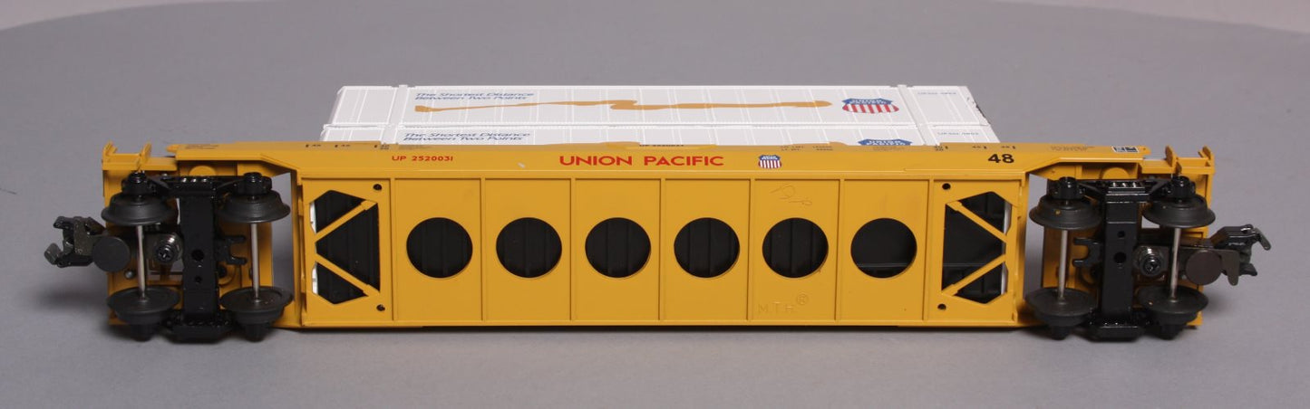 MTH 30-7005B O Gauge Union Pacific Flat with UP Doublestack LN/Box