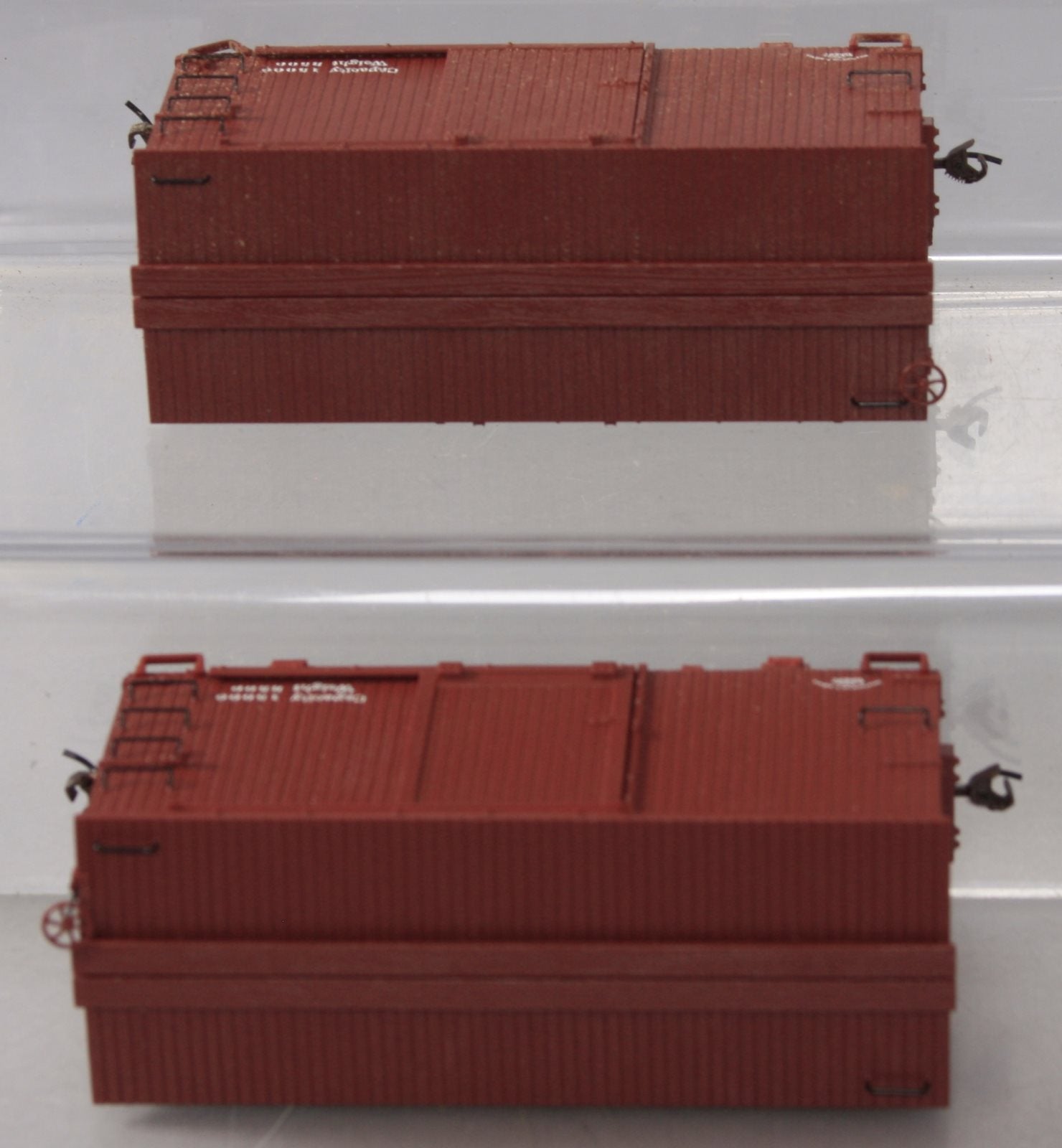 Bachmann 26501 On30 Data Only Oxide Red 18' Wood Box Car (Set of 2) MT/Box