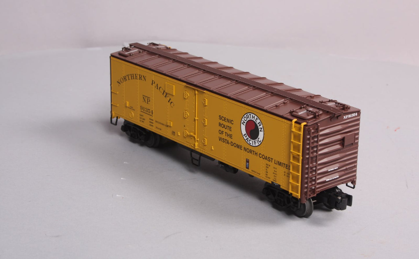Lionel 6-17388 O Gauge Northern Pacific Steel-Sided Refrigerator Car #91354 LN/Box