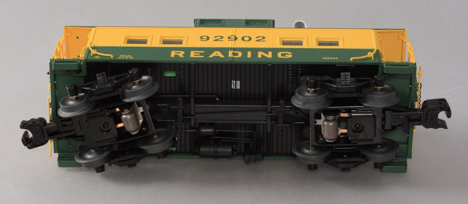 Lionel 6-83358 O Reading Northeast Style Caboose Green/Yellow