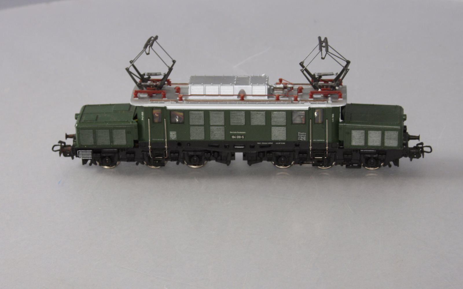 Marklin 3322 HO Scale DB Electric Locomotive EX/Box
