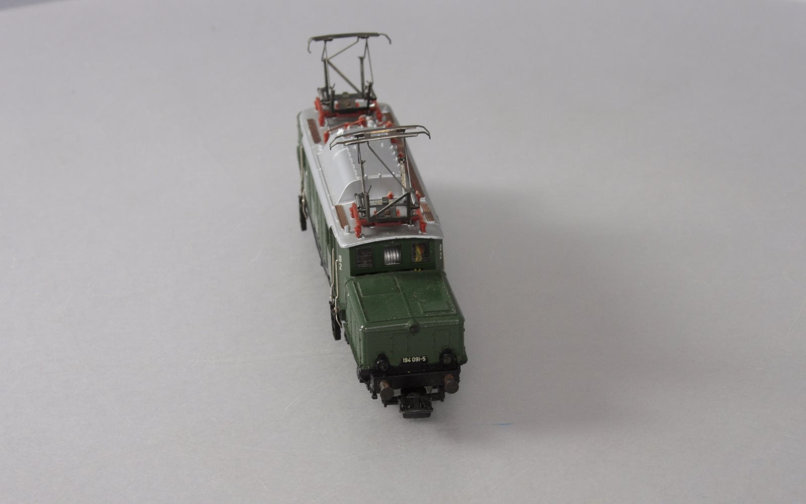 Marklin 3322 HO Scale DB Electric Locomotive EX/Box