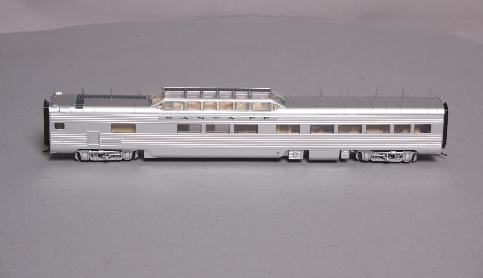 Walthers 932-9006 HO Scale Santa Fe Super Chief P-S Pleasure Dome LN/Box