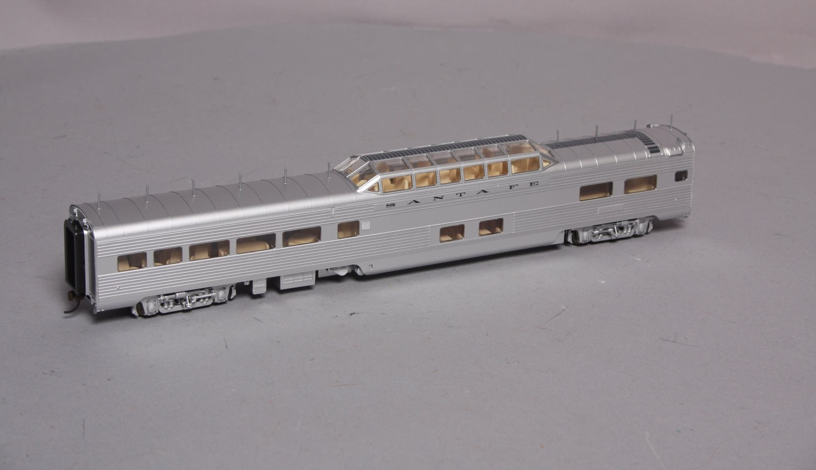 Walthers 932-9006 HO Scale Santa Fe Super Chief P-S Pleasure Dome LN/Box