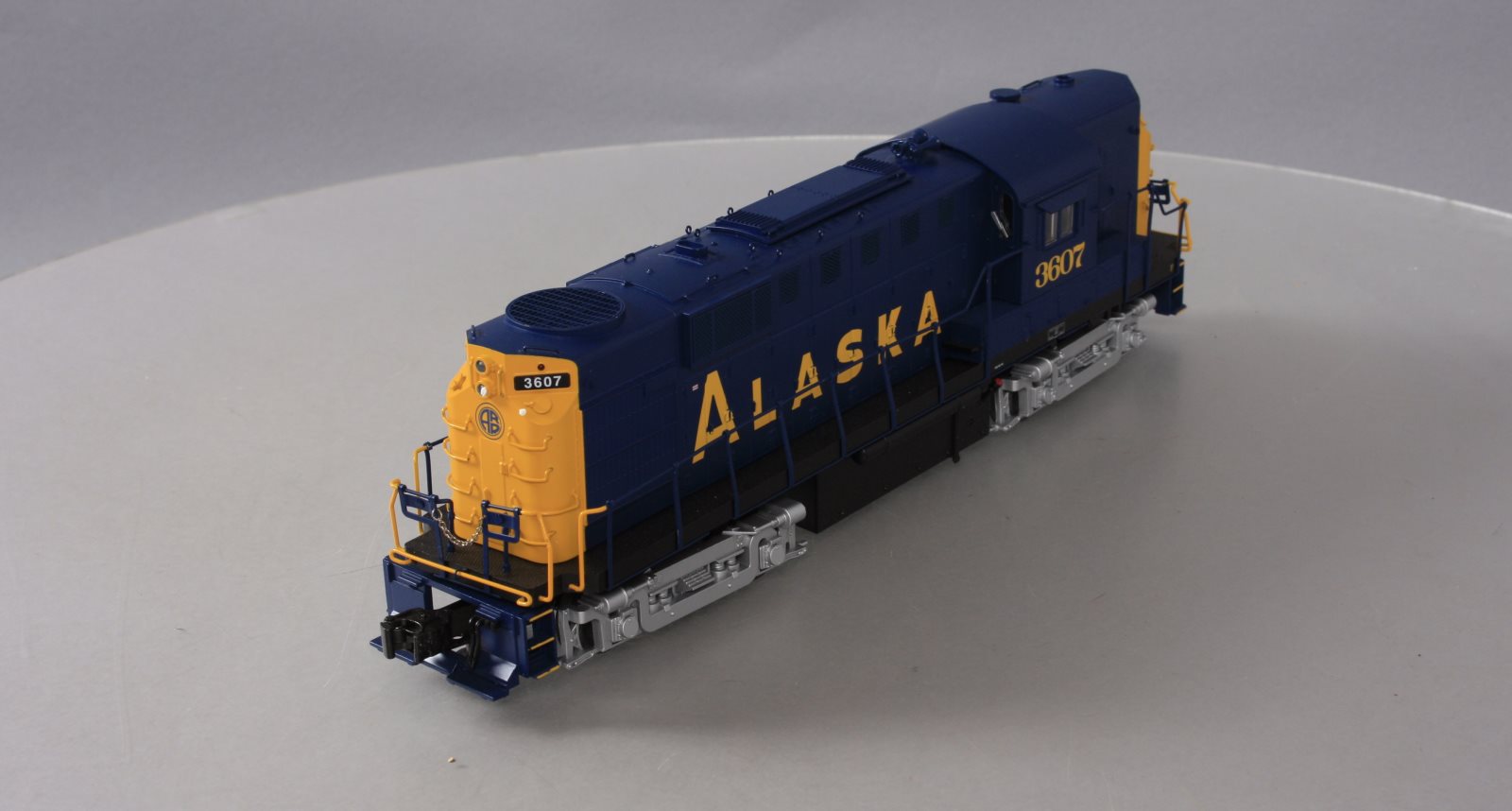 Lionel 6-38467 Alaska RS-11 Dummy Diesel Locomotive #3607