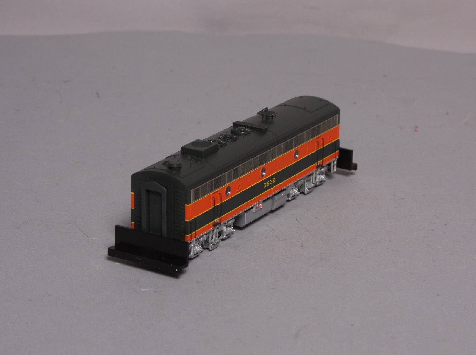 Proto 2000 920-40587 HO Great Northern EMD F7B Diesel Locomotive #363B w/ DCC LN/Box