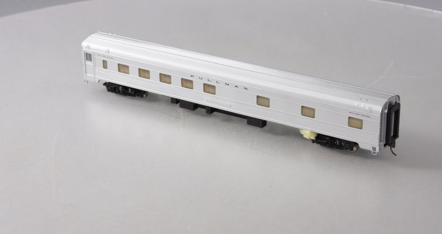 Walthers 932-6348 HO Scale New York Central Budd 10-6 Sleeper Car LN/Box
