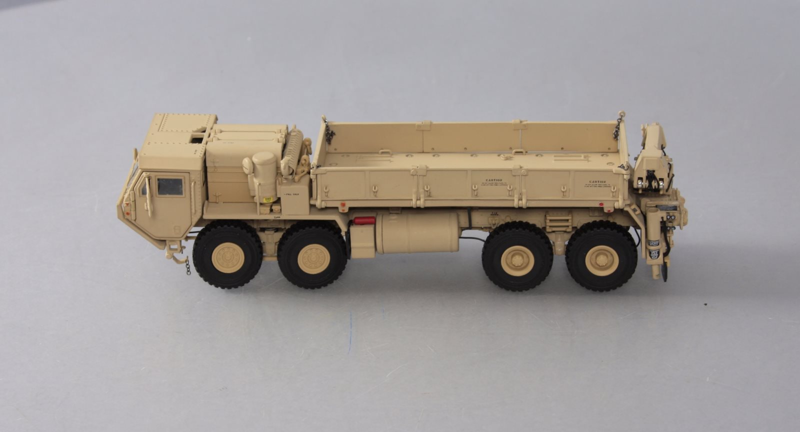 TWH Collectibles 077-01074 1:50 Diecast Oshkosh HEMTT M985 A2 Cargo Truck