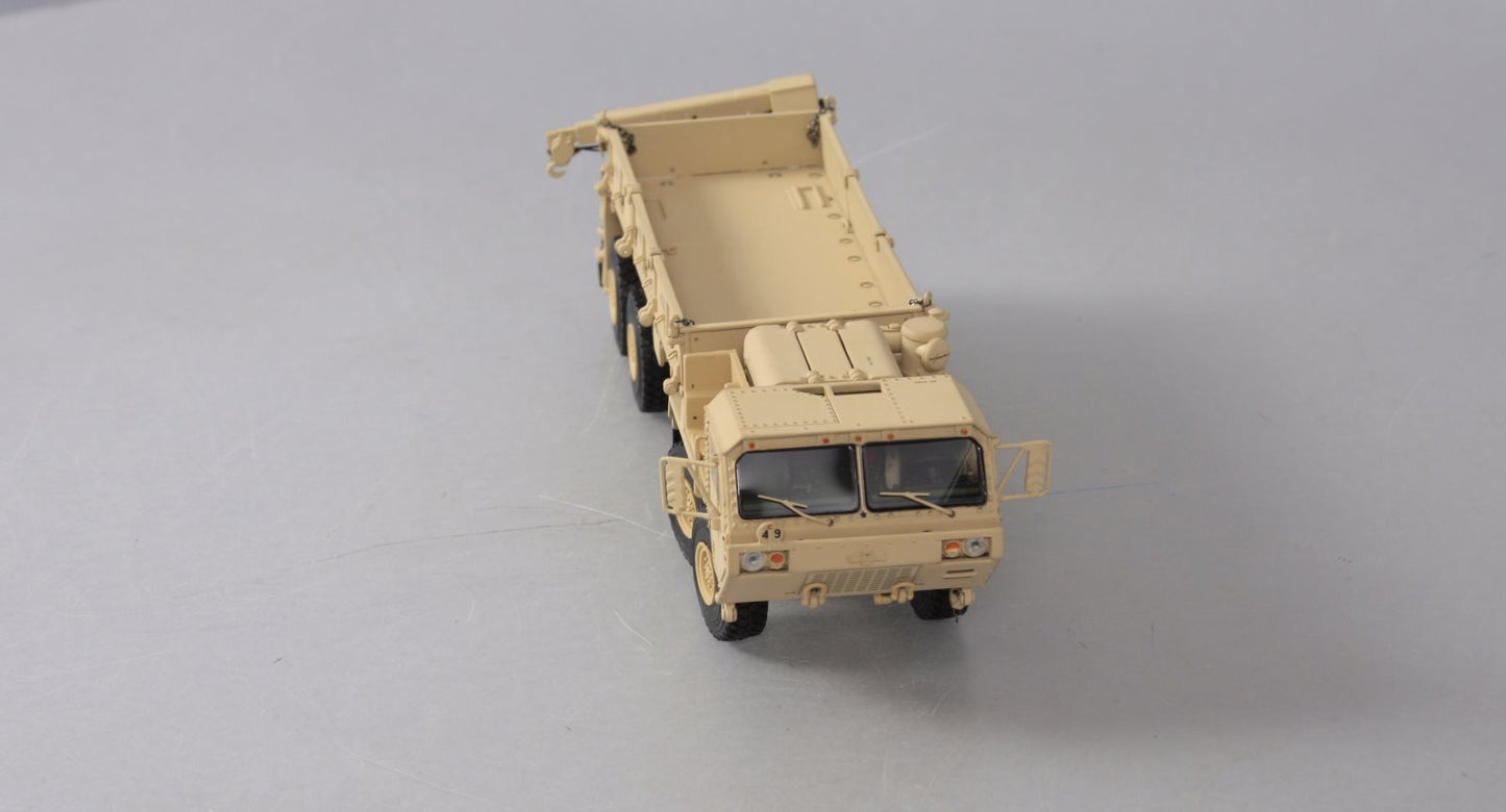 TWH Collectibles 077-01074 1:50 Diecast Oshkosh HEMTT M985 A2 Cargo Truck
