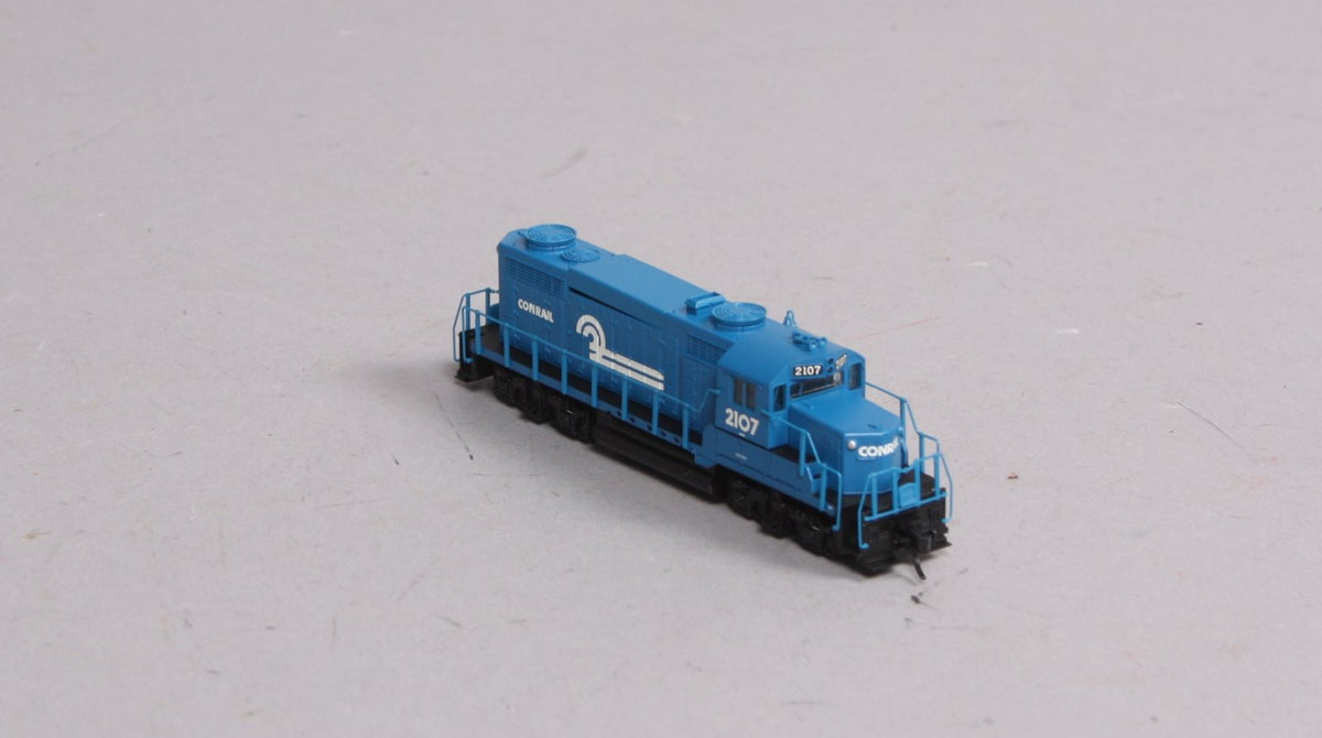 Walthers 920-80045 N Scale Conrail GP-20 Diesel Engine #2107