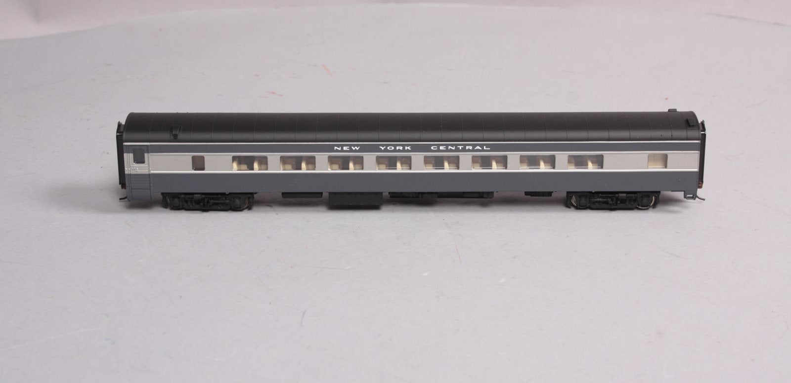 Walthers 932-16781 HO NYC/Detroit Pullman-Standard 64-Seat Coach LN/Box