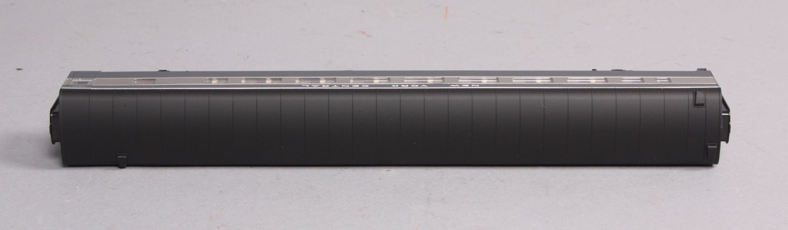 Walthers 932-16781 HO NYC/Detroit Pullman-Standard 64-Seat Coach LN/Box