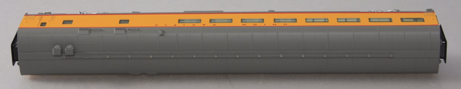 Walthers 932-9550 HO Scale Union Pacific Cities Series ACF Café-Lounge Car LN/Box