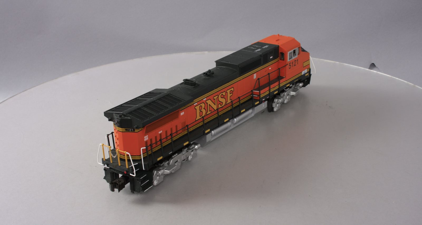 Lionel 6-28365 O BNSF Legacy Dash 9 Diesel Locomotive #5121