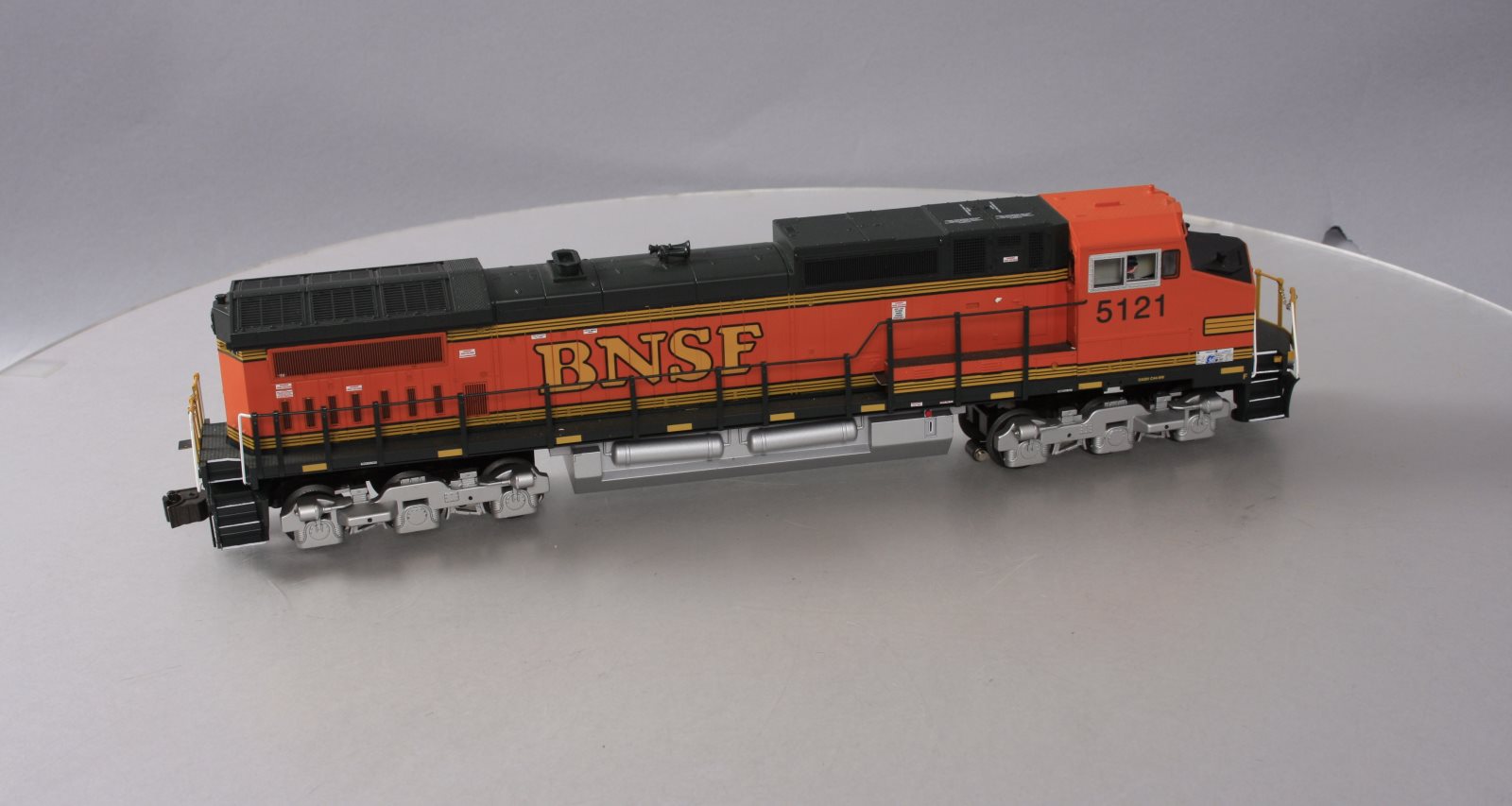 Lionel 6-28365 O BNSF Legacy Dash 9 Diesel Locomotive #5121