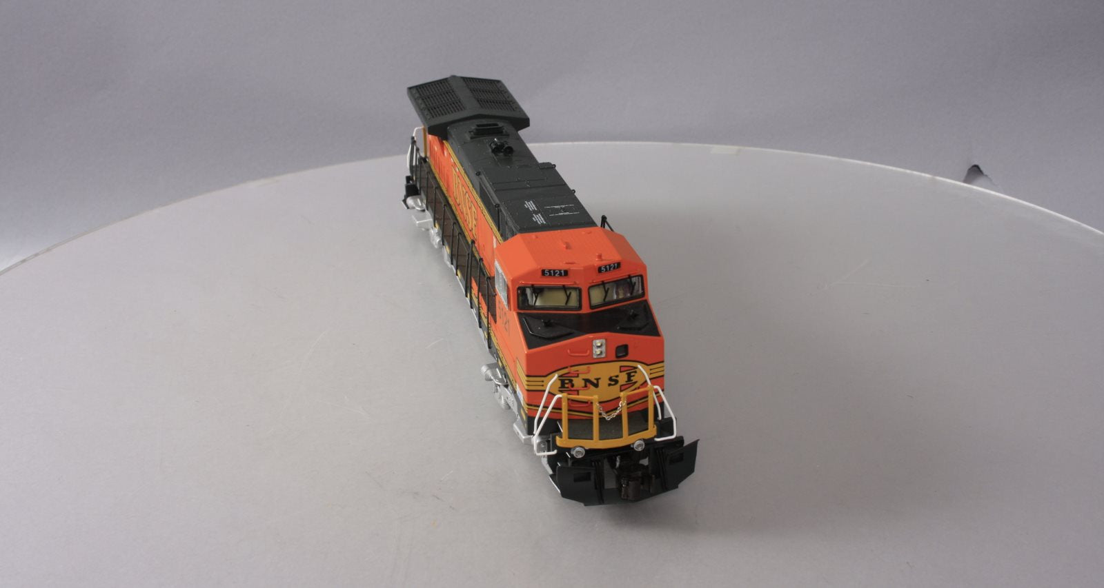 Lionel 6-28365 O BNSF Legacy Dash 9 Diesel Locomotive #5121