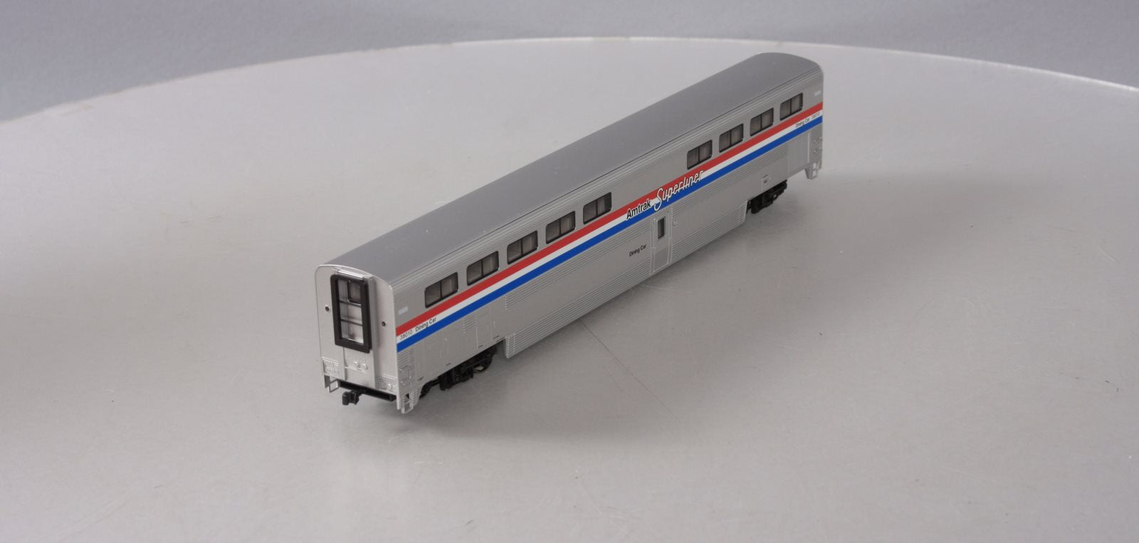 Kato 35-6071 HO Scale Amtrak Superliner Ph III Diner #38010 – Trainz