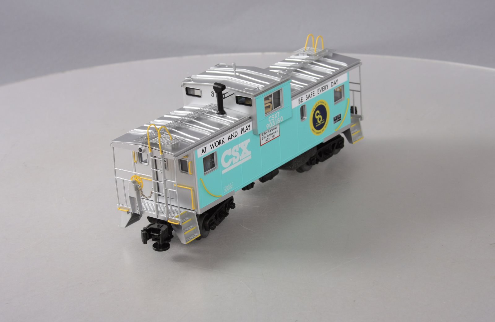 Lionel 6-84132 O CSX Wide Vision Caboose #903180