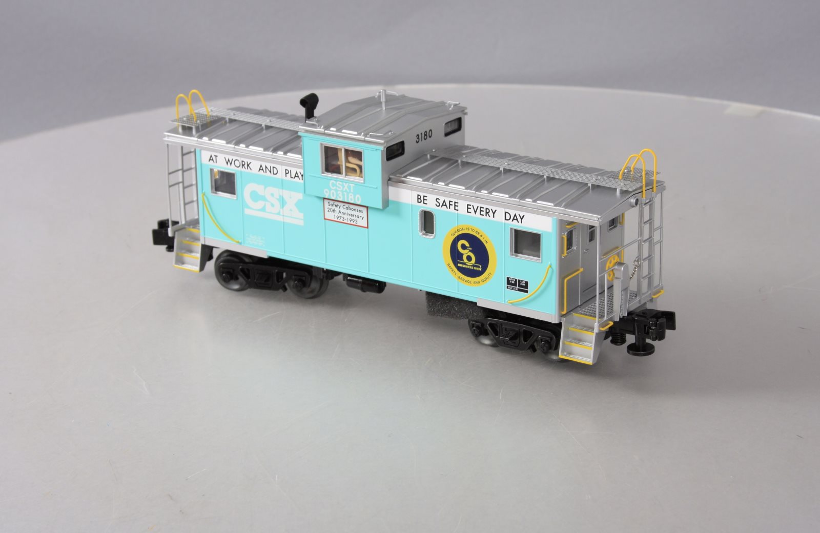 Lionel 6-84132 O CSX Wide Vision Caboose #903180