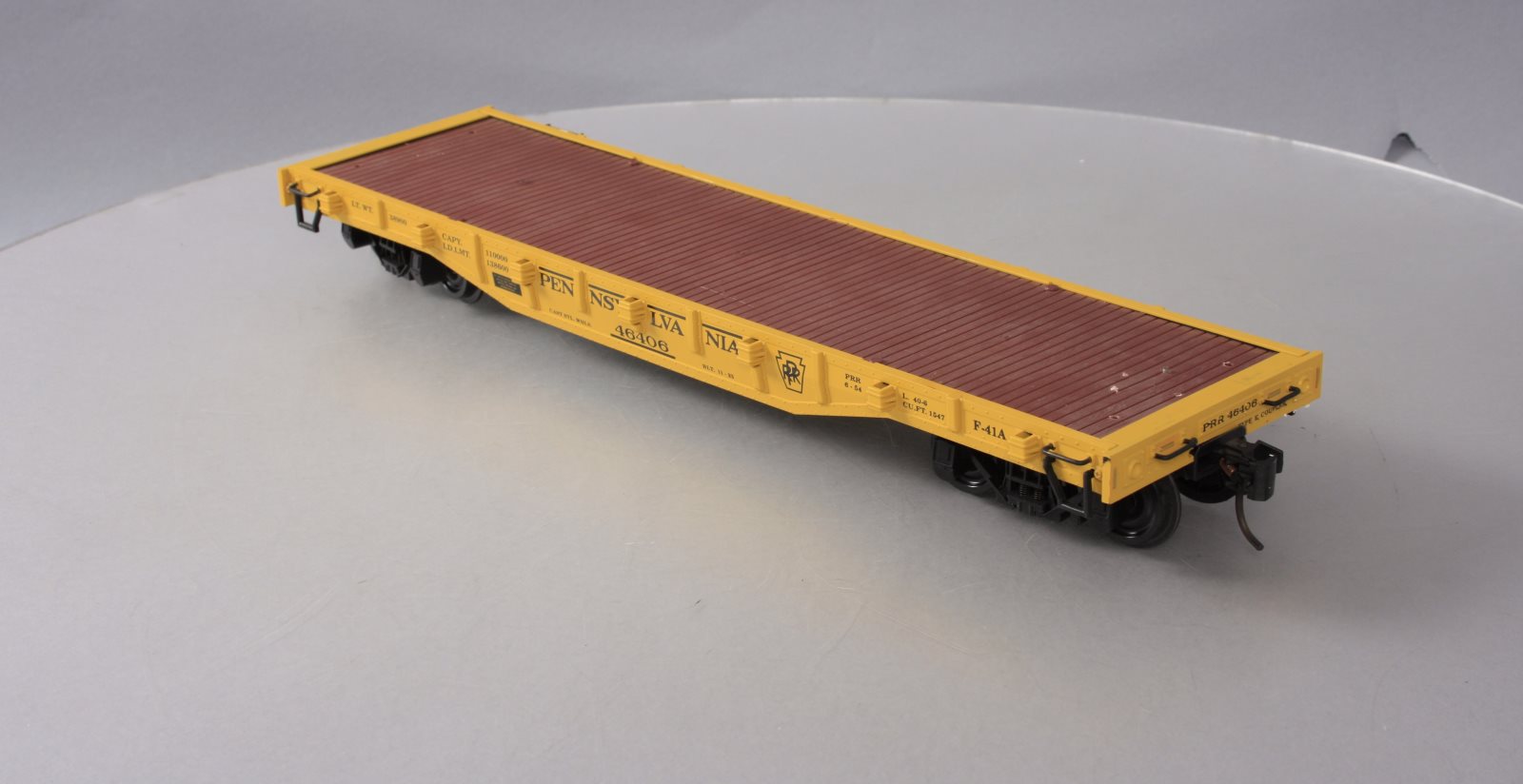 Aristo-Craft 46406 Pennsylvania Bulkhead Flat Car
