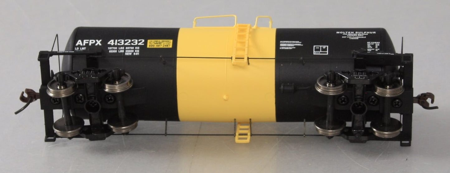 Walthers 932-7205 HO Allied Chemical UTLX 16k Gal. Funnel Flow Tank Car #413232 LN/Box