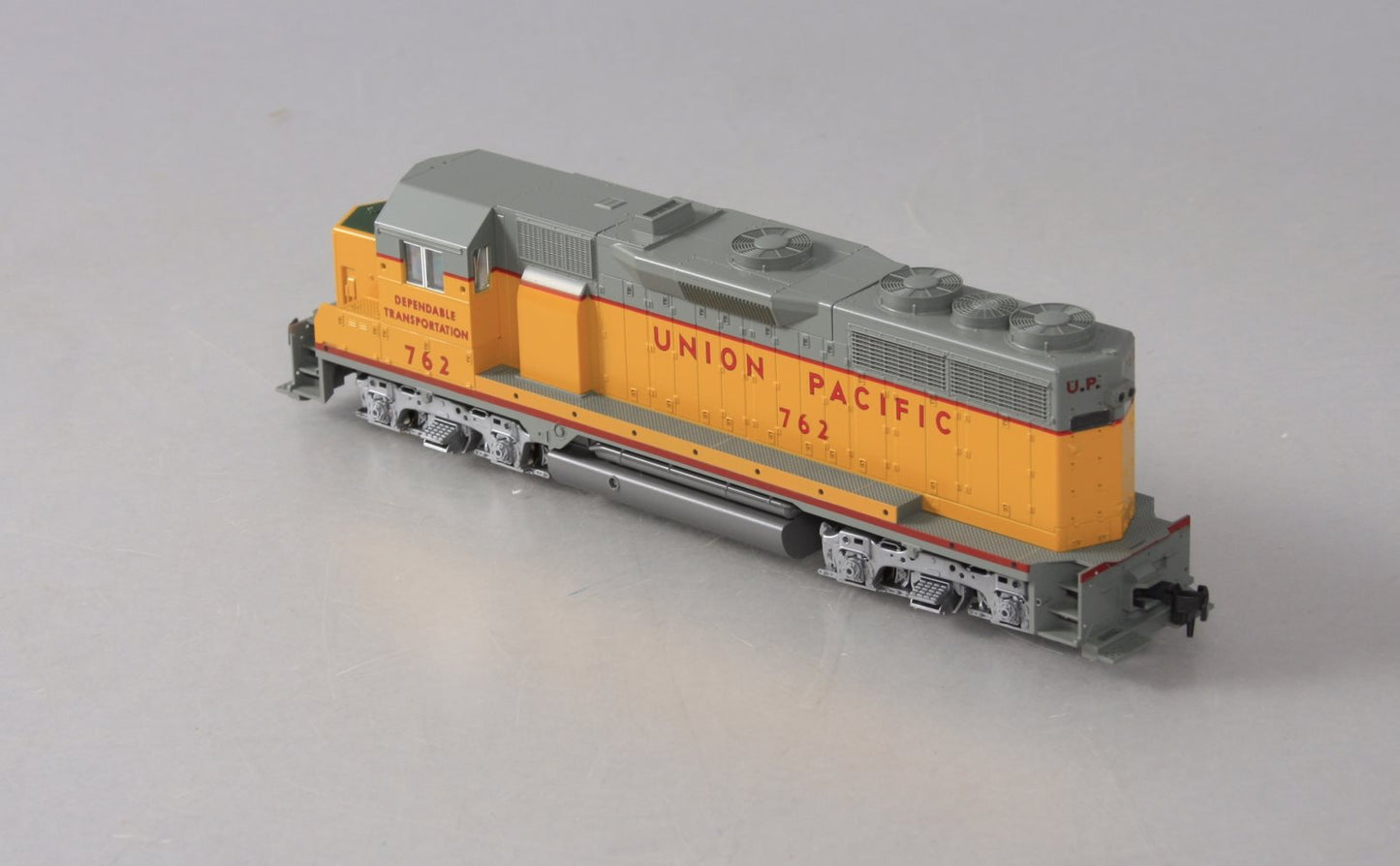 Kato 37-02D HO Scale Union Pacific EMD GP35 Phase 1a Diesel Locomotive #762 LN/Box