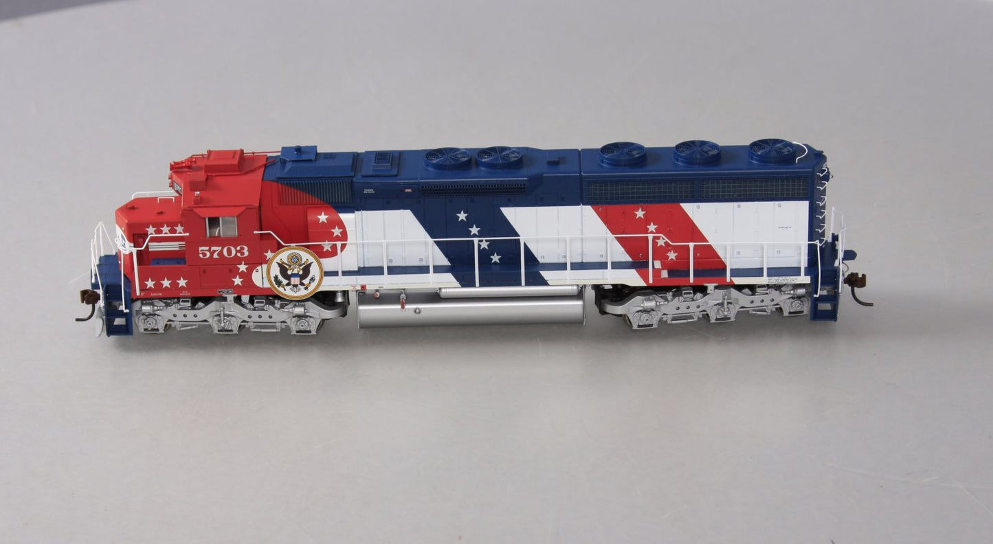 Athearn G67190 HO Scale Santa Fe EMD SD45-2 Diesel Locomotive #5703 w/ Sound LN/Box