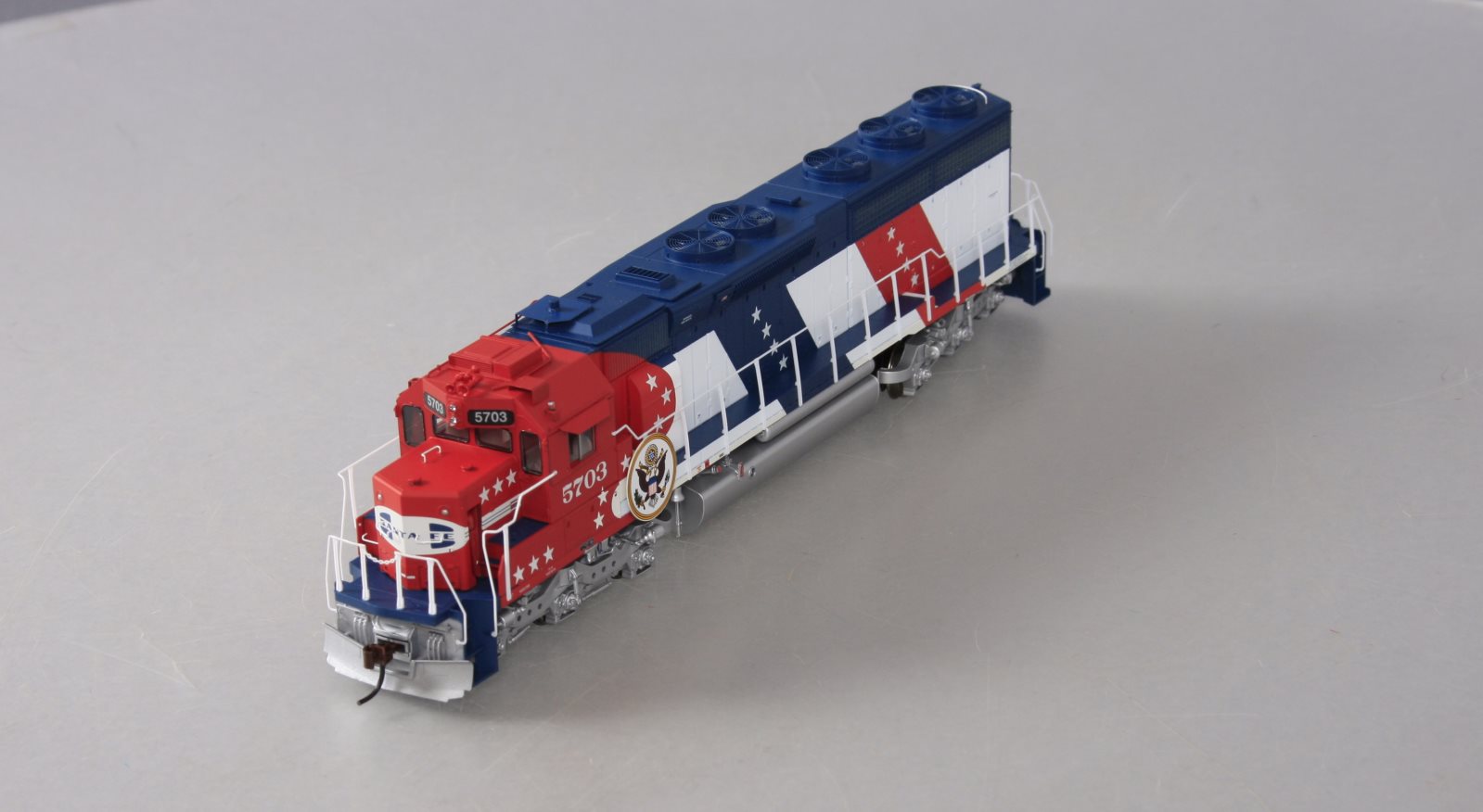 Athearn G67190 HO Scale Santa Fe EMD SD45-2 Diesel Locomotive #5703 w/ Sound LN/Box