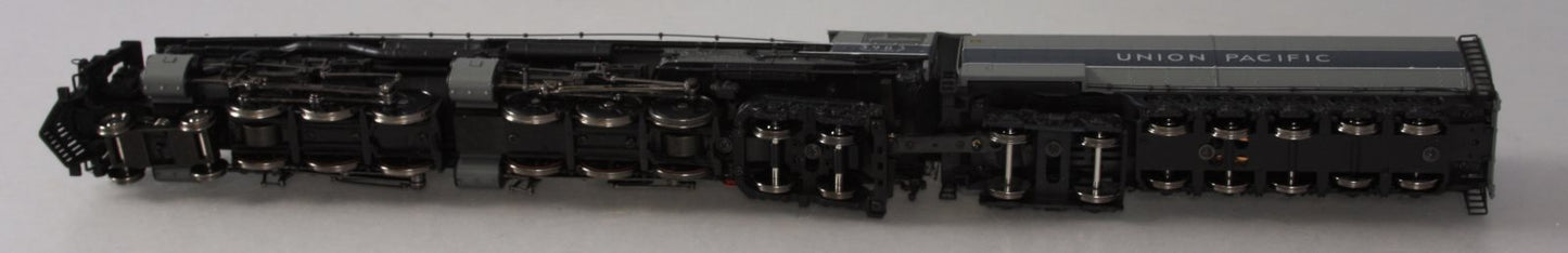 MTH 80-3159-1 Union Pacific HO Scale 4-6-6-4 Gray Challenger #3983