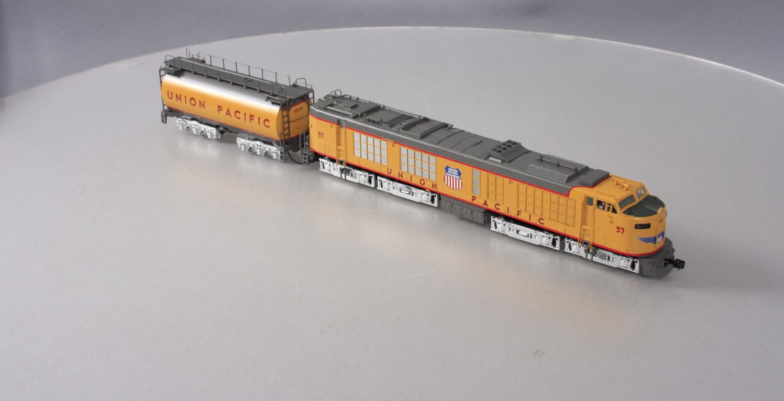 MTH 80-2131-1 HO Union Pacific 4500hp Gas Turbine & Tender Set w/PS 3.0 #57
