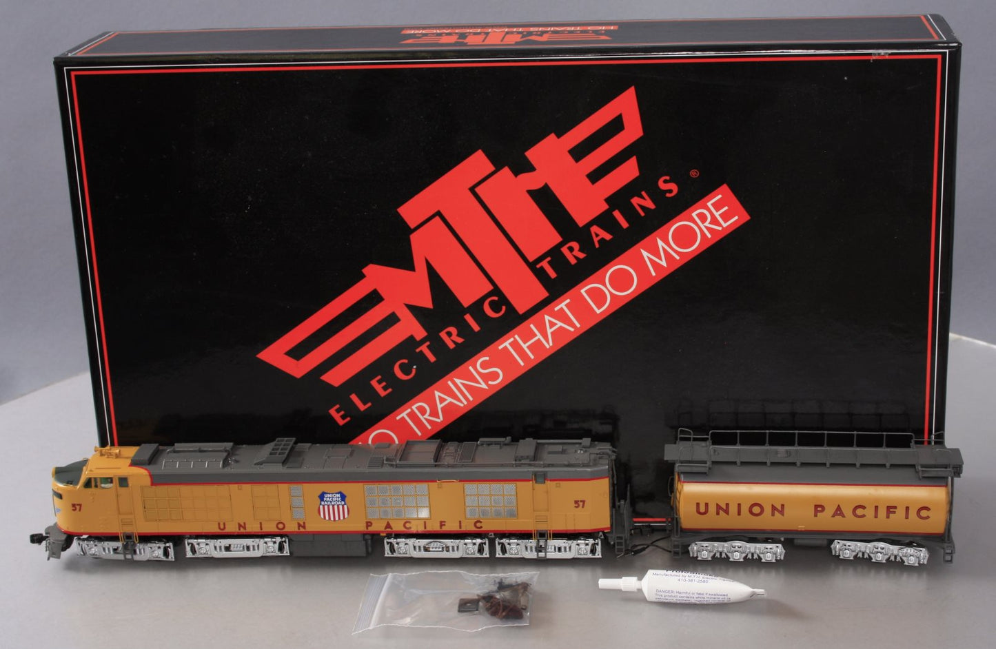 MTH 80-2131-1 HO Union Pacific 4500hp Gas Turbine & Tender Set w/PS 3.0 #57