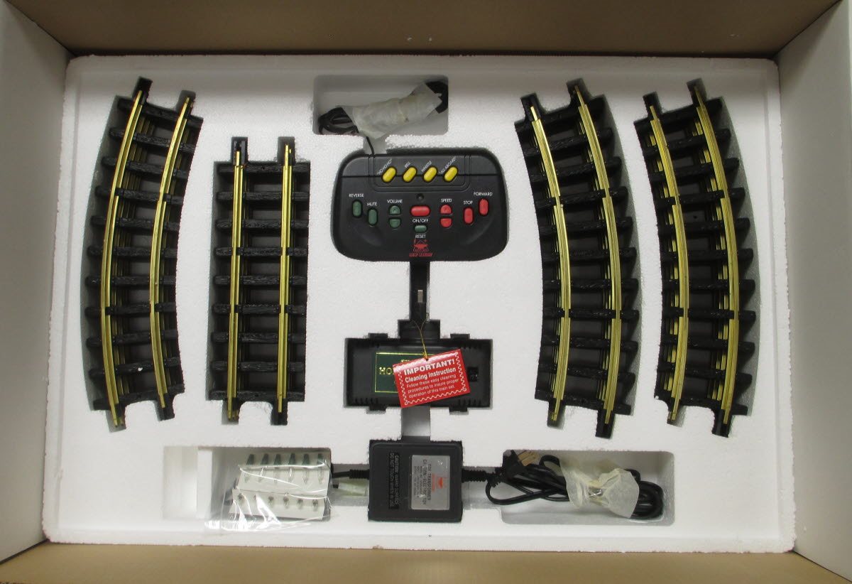 New Bright 380 G Scale Holiday Express Animated Steam Train Set LN/Box
