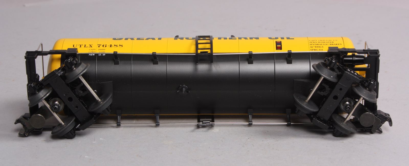 MTH 20-96017 O Gauge Great Northern Single Dome Tank Car #76488 LN/Box