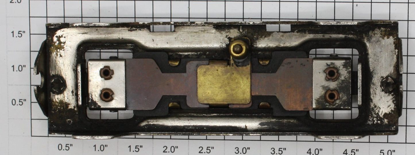 Lionel BAL-1 Complete Pick up Build A-Loco Plate with Rollers