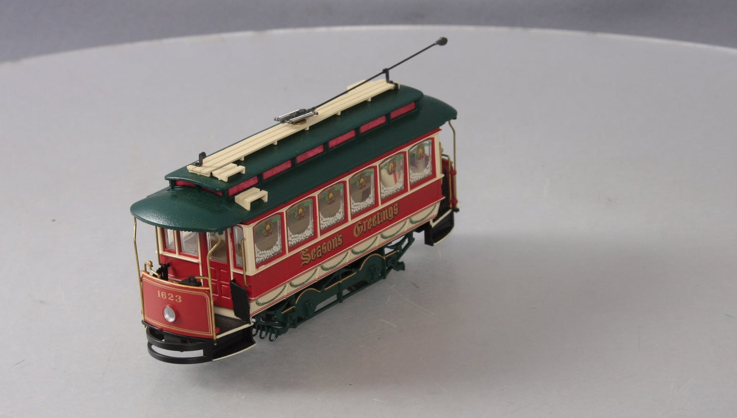 Bachmann Spectrum 25127 On30 Scale Closed Christmas Street Car NIB