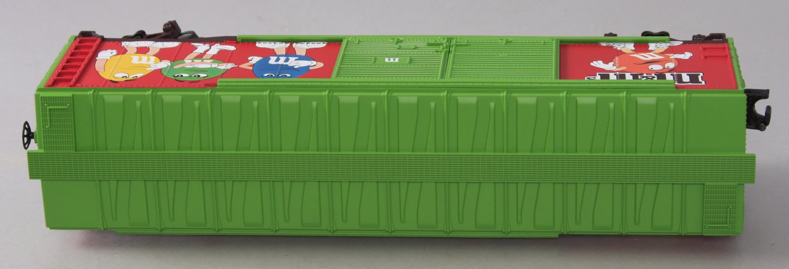 MTH 30-74699 O M&Ms 40' Double Door Boxcar