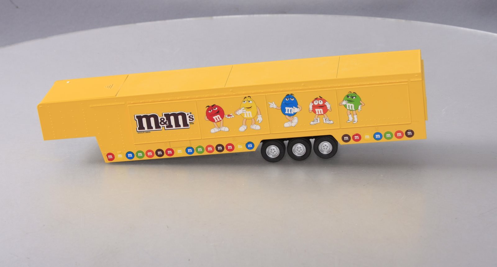 MTH 30-50049 O Gauge M&Ms Vendor Trailer