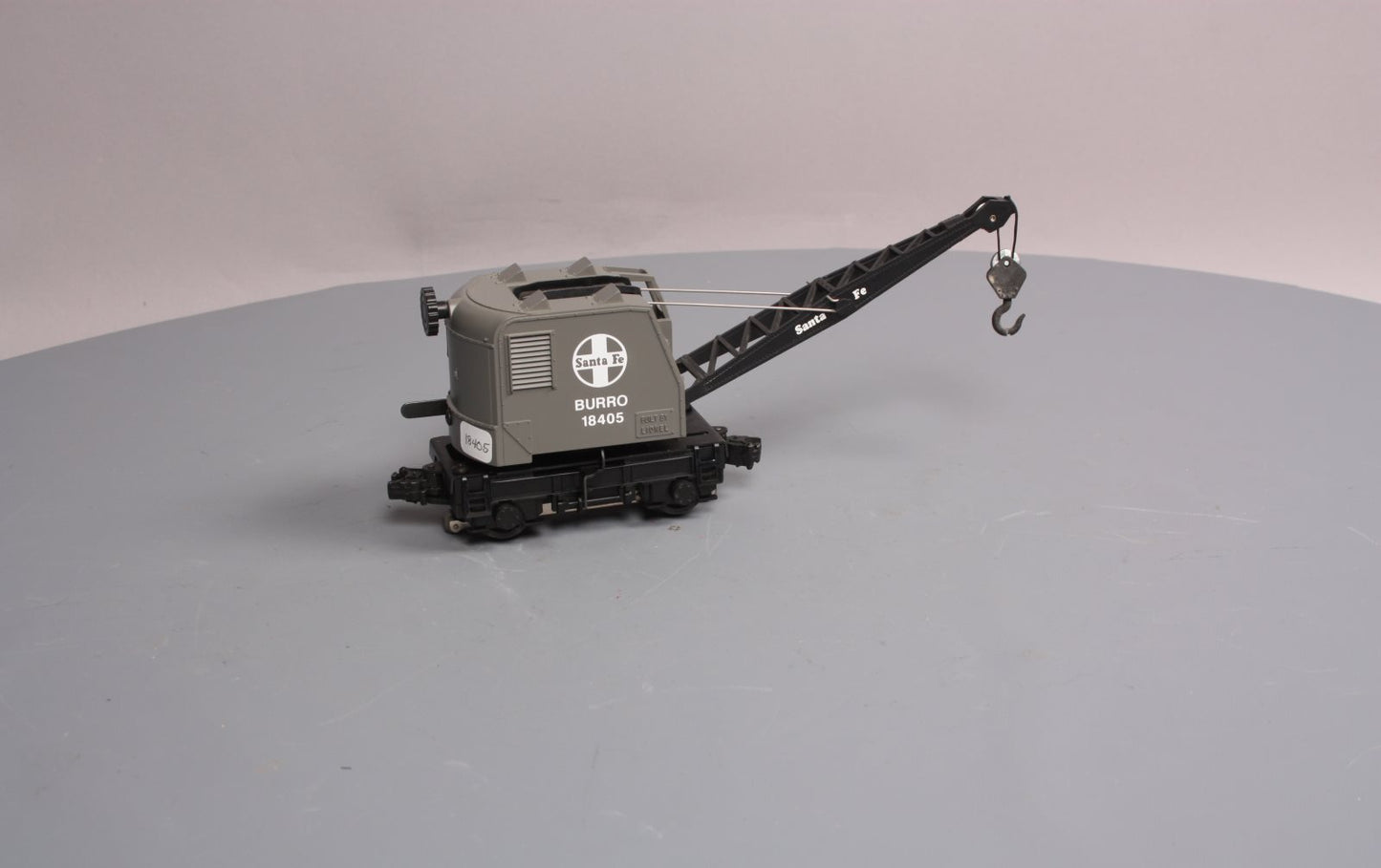 Lionel 6-18405 O Gauge Santa Fe Operating Burro Crane LN/Box