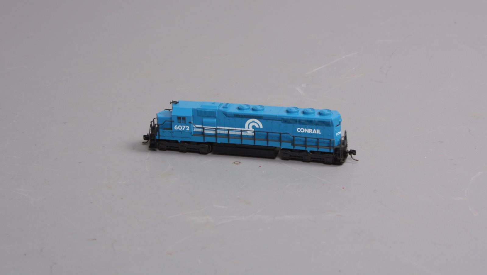 Kato 176-315 N Scale Conrail SD-45 Diesel Locomotive #6072 LN/Box
